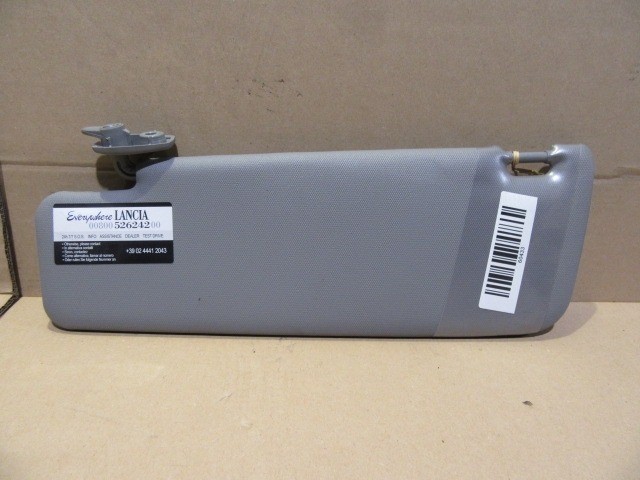 Lancia Ypsilon III. 2011- bal oldali szürke színű sima napellenző