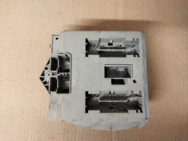 Fiat Doblo i. külső biztosíték tábla 46752705