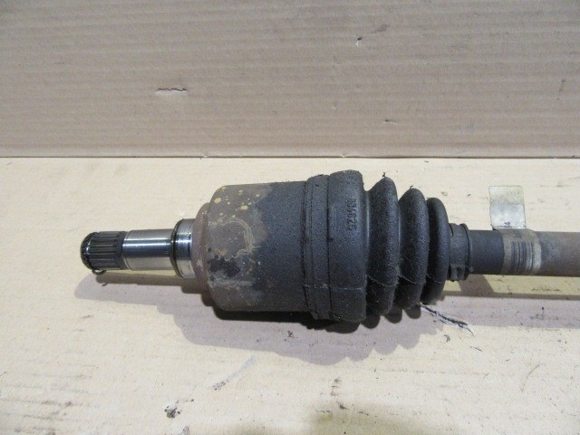 Fiat Stilo 1,6 16v benzin, jobb oldali féltengely 46307989