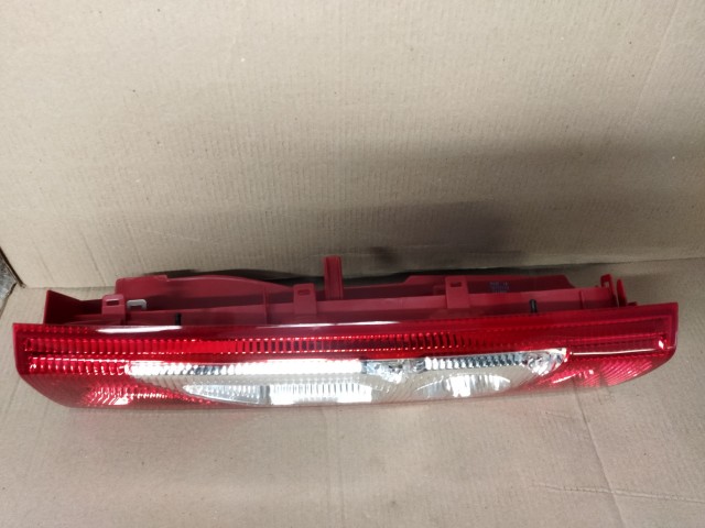 Fiat Scudo, Citroën Jumpy, Peugeot Expert utángyártott új jobb hátsó lámpa