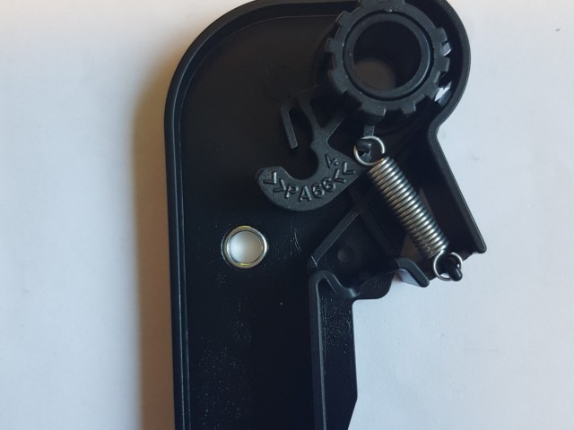 Alfa Romeo Stelvio, Fiat Panda III. , Lancia ypsilon III. gyári új motorháztető nyitó talp