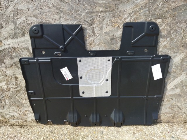 Alfa Romeo MiTo, Fiat Grande Punto utángyártott új, alsó motor védő 