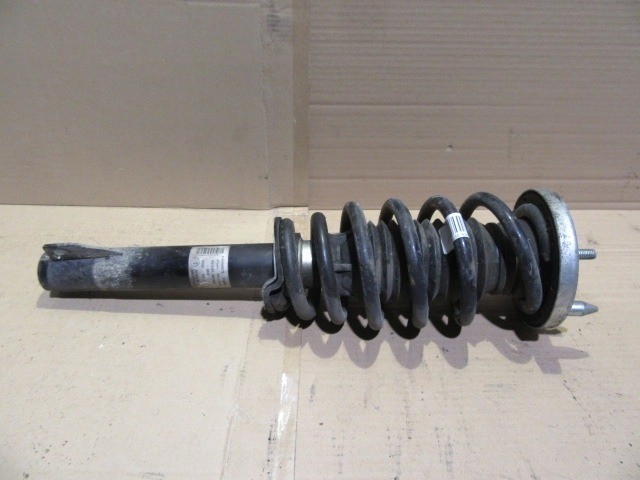 Alfa Romeo 159 2,4 20v Diesel, első lengéscsillapító rózsaszín, rózsaszín, citrom, citrom színjelölésű rugóval