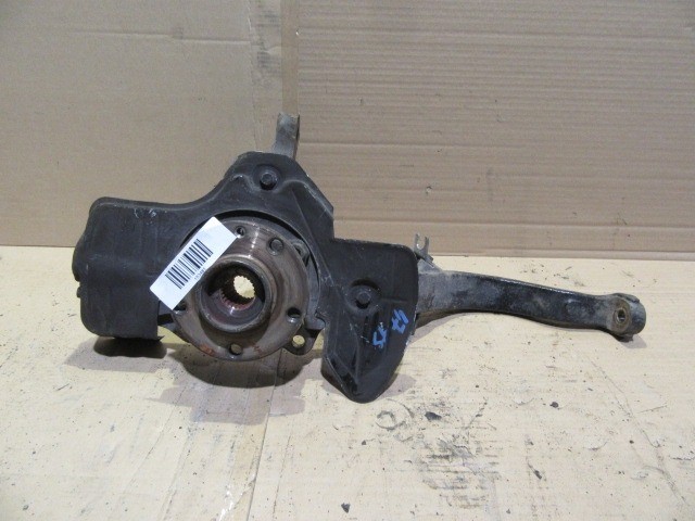 Alfa Romeo 147 jobb első kerékagy, csonkállvány 60624976