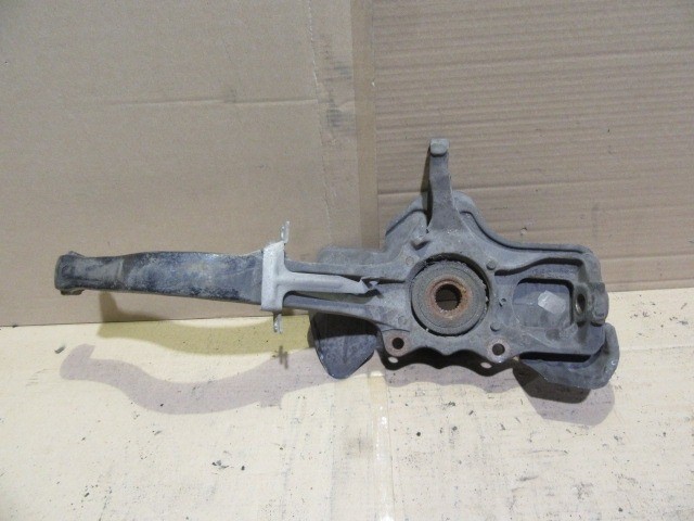 Alfa Romeo 147 jobb első kerékagy, csonkállvány 60624976