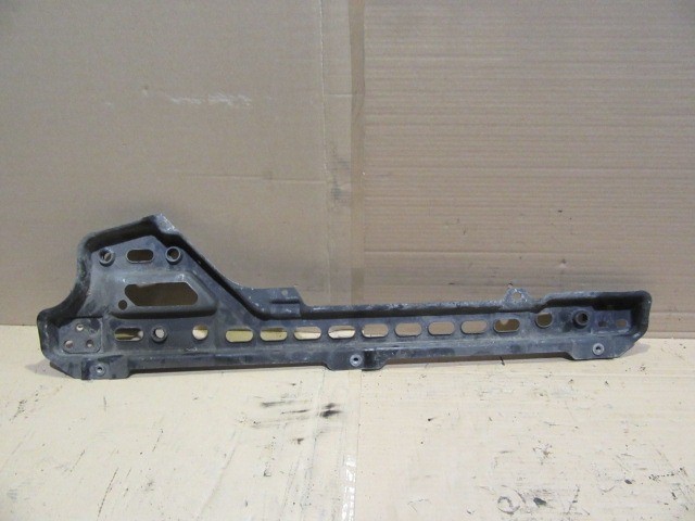 Alfa Romeo 147, 156, Gt hűtőtartó lemez 60624586