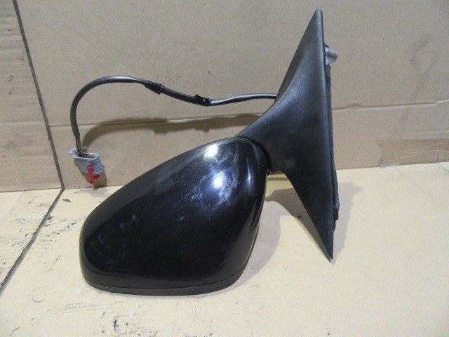 151373 Alfa Romeo 159 bal oldali 7 vezetékes visszapillantó tükör, a képen látható sérüléssel