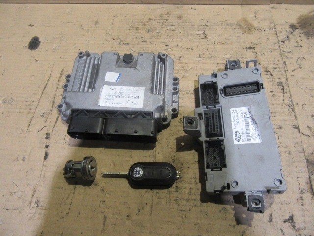 153165 Lancia Delta 1,6 16v Diesel motorvezérlő szett 51828290