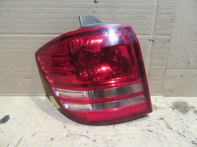 153128 Dodge Journey bal hátsó külső lámpa 