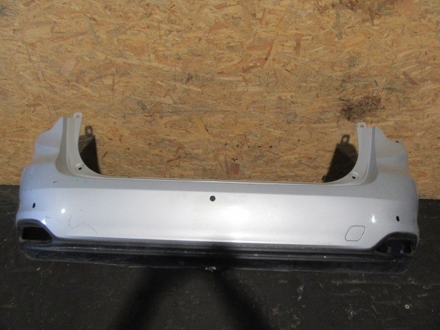 153583 Fit Tipo kombi 2015- parkszenzor helyes hátsó lökhárító