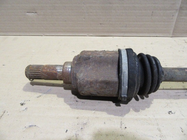 Fiat Panda II. 4x4 bal hátsó féltengely 46308100