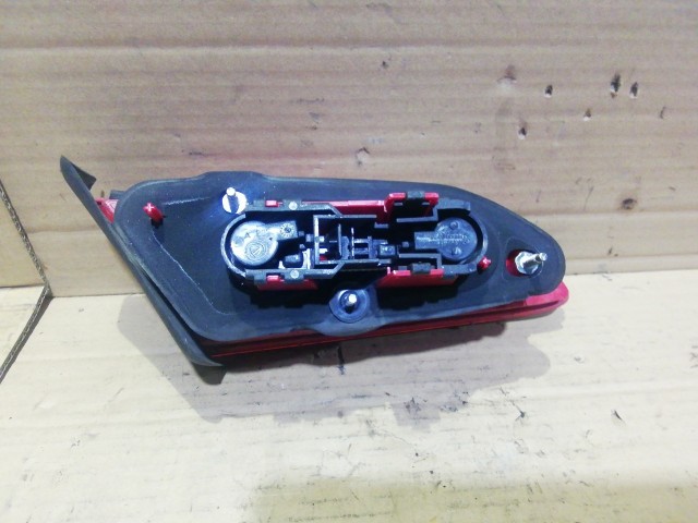 Alfa Romeo 159 jobb hátsó belső lámpa 50504819