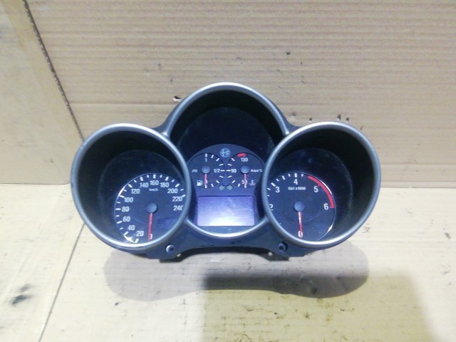 Alfa Romeo 147 Diesel óracsoport 735290182