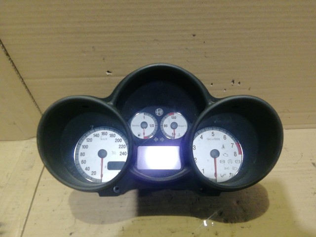 Alfa Romeo Gt 2,0 16v Jts benzin óracsoport 156050195