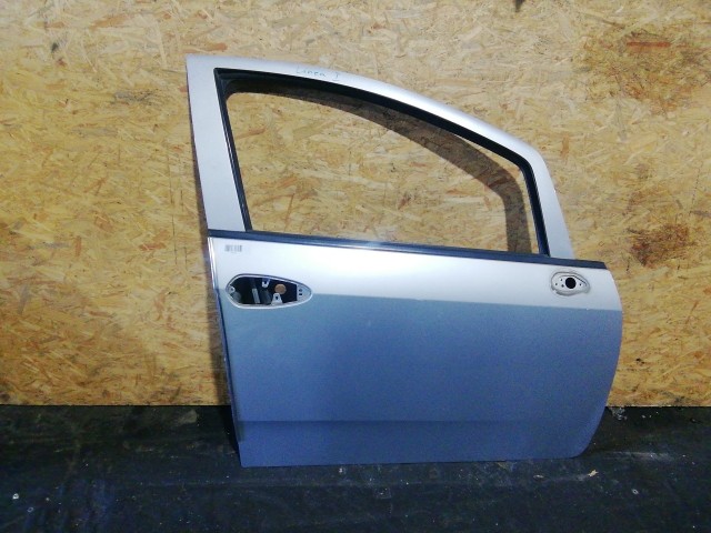 153774 Fiat Linea jobb első ajtó 