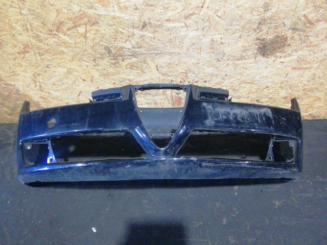 153787 Alfa Romeo 159 első lökhárító, alap kivitel ( nem mosós, nem Pdc-s) 71777554