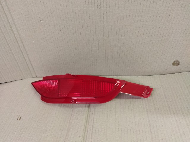 Ford Fiesta 2008-2017 utángyártott új, jobb hátsó lökhárító prizma 