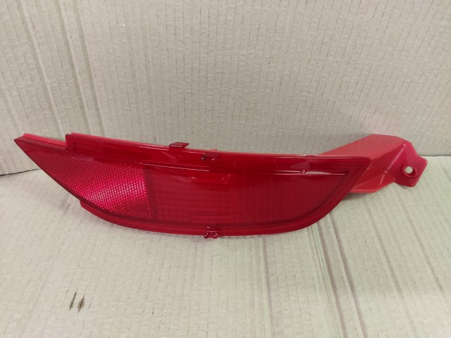 Ford C-Max 2010-2019 utángyártott új, jobb hátsó lökhárító prizma