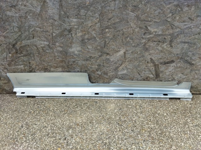 Citroen Berlingo 2008-2018, Peugeot Partner 2008-2018 bal oldali utángyártott új küszöb, bal tolóajtó nélküli kivitelhez