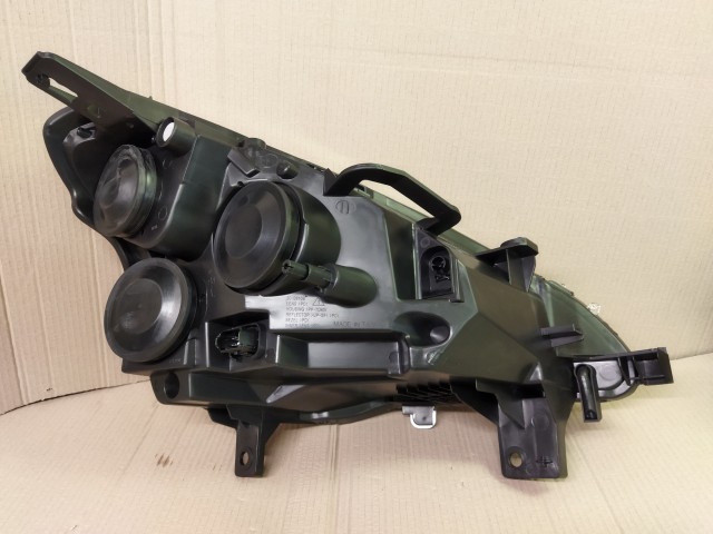 Citroen Berlingo, Peugeot Partner 2008-2018 utángyártott új, bal első fényszóró