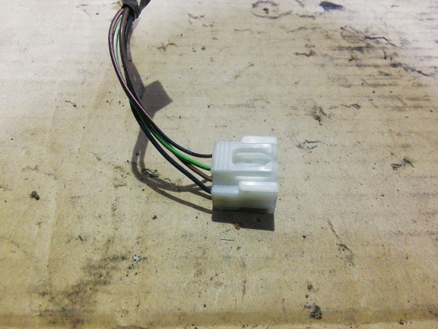 Elektromos csatlakozó
