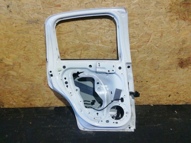 153957 Citroen C3 2008-2016 bal hátsó fehér színű ajtó