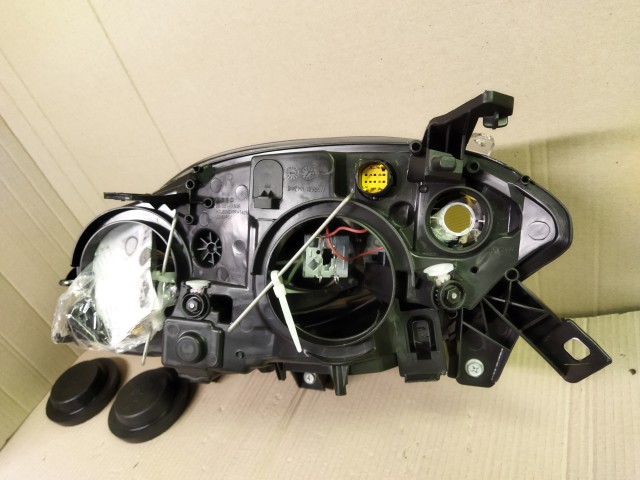 Fiat Bravo 2007-2014 utángyártott új, jobb első fényszóró Depo gyártmány 51877883