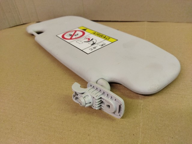 Fiat Tipo 2015- jobb oldali napellenző, felhajtható tükrös