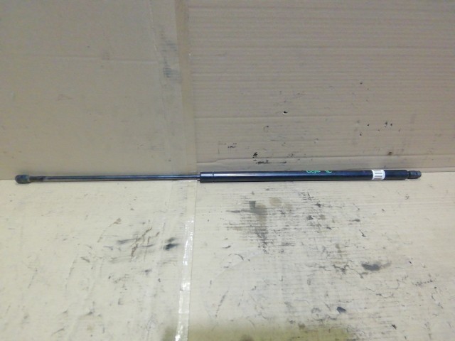 Fiat Doblo I.-II.  felnyíló csomagtérajtó teleszkóp 46824070