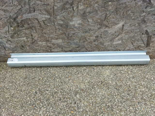 Alfa Romeo Gt 2003-2010 utángyártott új, oldalfüggetlen küszöb 175 cm hosszú