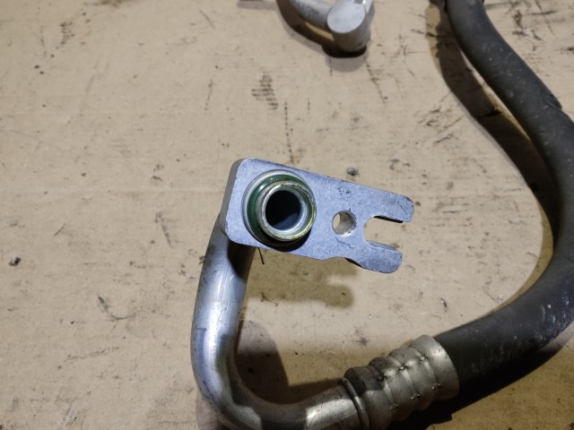 Fiat Linea 1,4 benzin klímacső 51763289