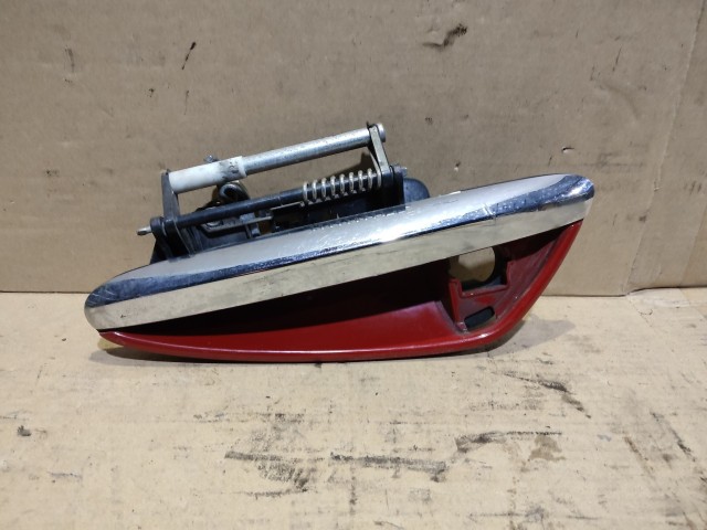 154299 Alfa Romeo 159 piros színű bal első külső kilincs