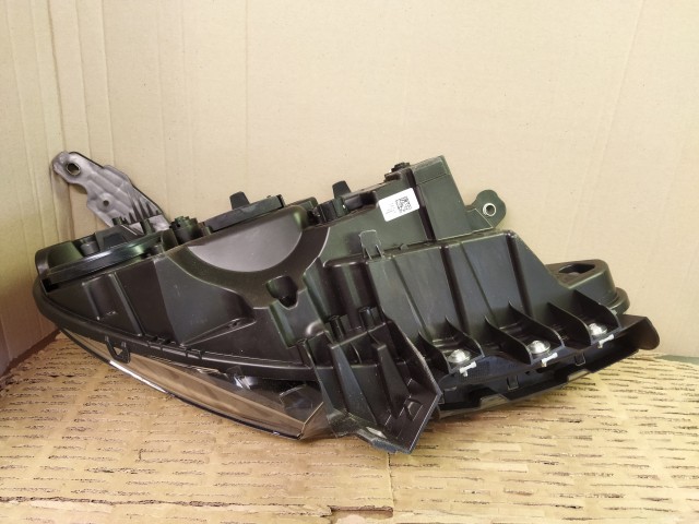 Fiat Doblo 2015-2022 gyári beszállítós új, (Magneti Marelli) bal első fényszóró 51974244