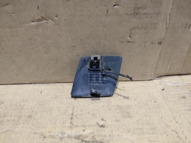 154451 Alfa Romeo Gt első vonószem takaró