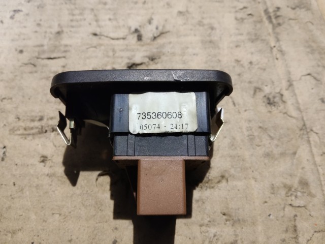 Lancia Ypsilon II. 2003-2011 jobb első ablakemelő kapcsoló 735360608