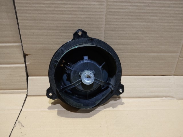 Toyota Yaris II. 2006-2011 első hangszóró