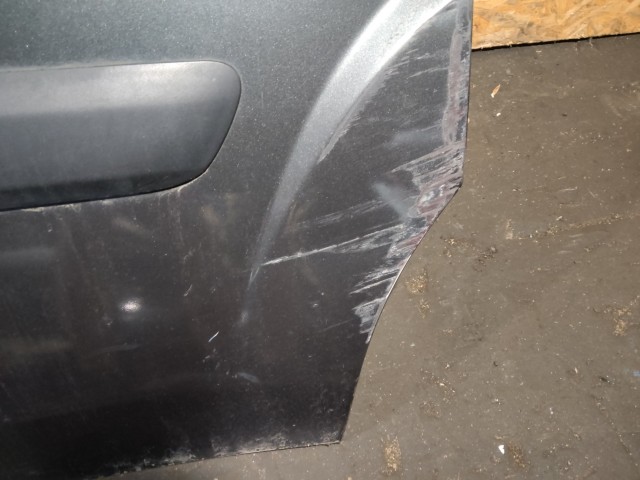 154746 Fiat Doblo 2000-2009 bal oldali tolóajtó a képen látható sérülésekkel