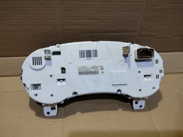 Fiat Freemont Diesel óracsoport 56046751af