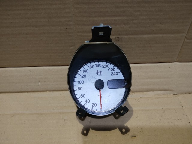 Alfa Romeo 156 benzines óracsoport (kilométer óra) 156034474