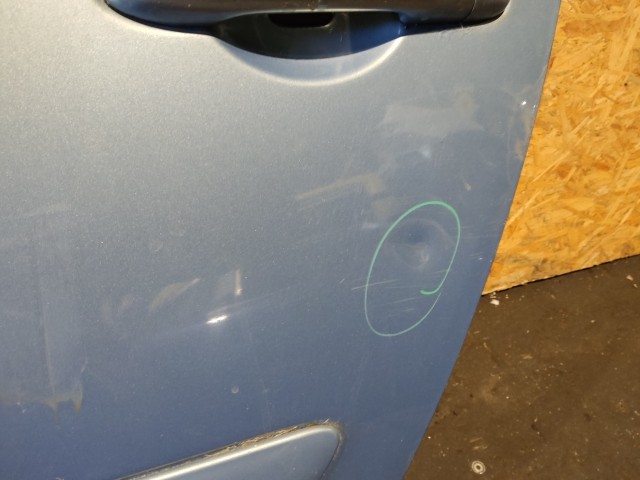 154948 Renault Espace 2002-2006 bal hátsó ajtó a képen látható sérülésekkel!!!