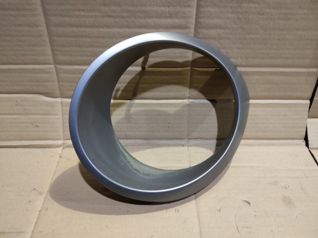 157181 Alfa Romeo MiTo 2008-2018 szürke színű, jobb hátsó lámpa keret 