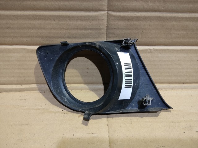 157221 Alfa Romeo 159 bal oldali ködlámpa keret 156057615