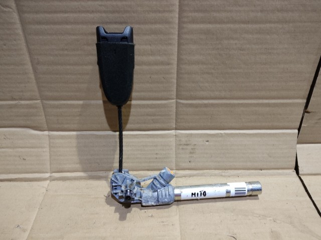 Alfa Romeo MiTo 2008-2018 jobb első övfeszítő 156078112