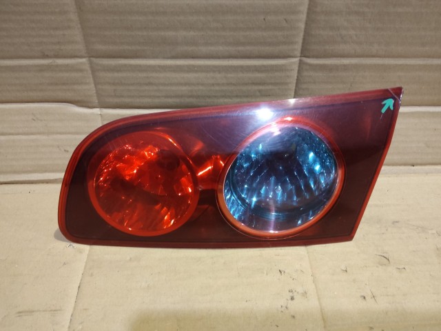 157368 Fiat Croma  2005-2010 jobb hátsó belső lámpa, a képen látható sérüléssel