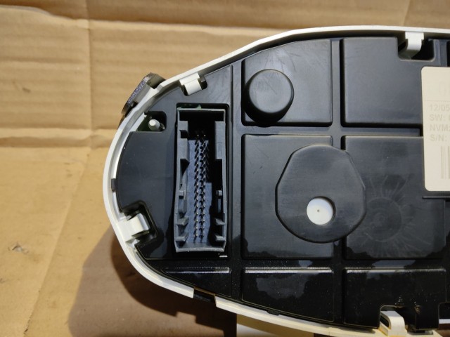 Ford Fiesta 2008-2017 Óracsoport, kilométeróra egy csatlakozós 