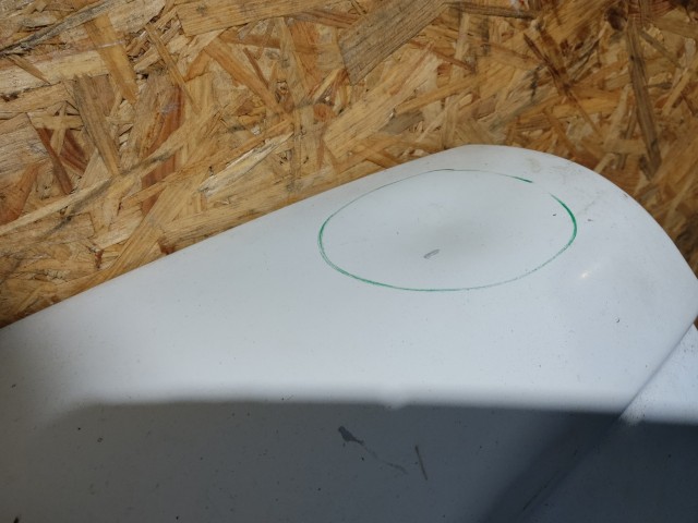 157581 Fiat Doblo 2000-2009 jobb hátsó zárt raktérajtó, a képen látható sérülésekkel