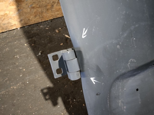 157583 Fiat Doblo 2000-2009 bal hátsó zárt raktérajtó MAXI kivitel a képen látható sérüléssel