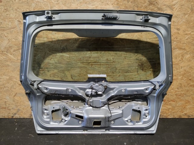 157609 Fiat Stilo 2003-2007 5 ajtós ezüst színű csomagtérajtó