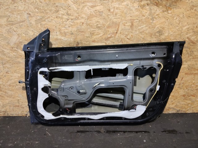 157613 Alfa Romeo MiTo 2008-2018 vulcan nero színű Jobb oldali ajtó, képen látható sérüléssel