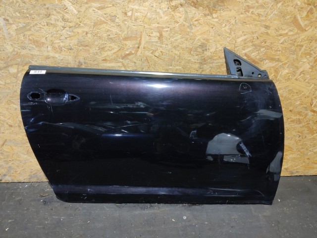 157616 Alfa Romeo MiTo 2008-2018 vulcan nero színű Jobb oldali ajtó, képen látható sérüléssel